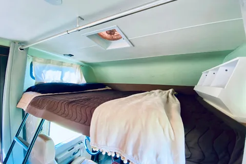Harvey the RV - Coachmen Leprechaun 319DS Class C