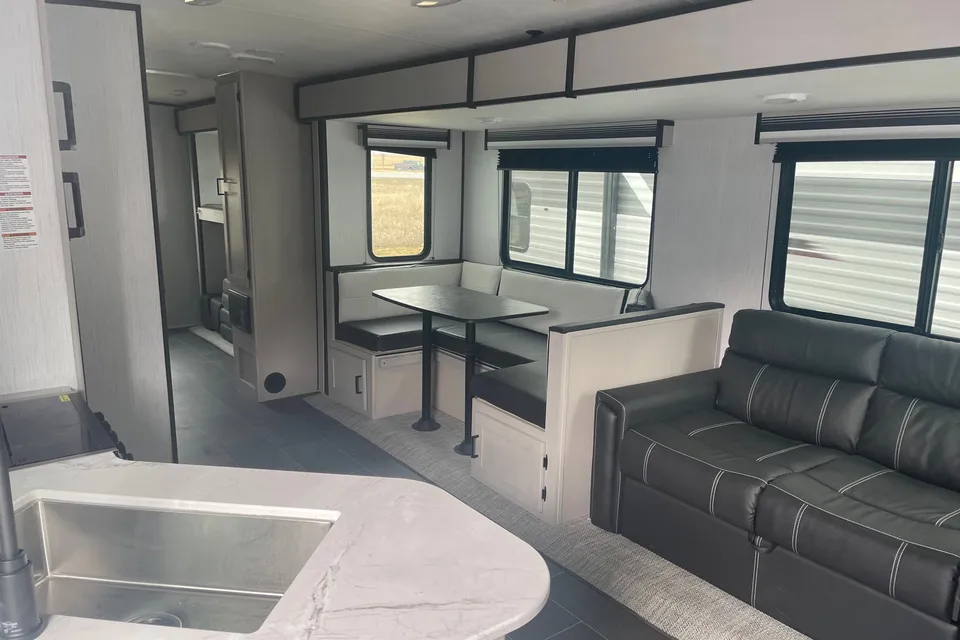 Heartland Mallard M32 Travel Trailer