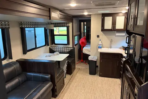 Paul's Prime Time Tracer Travel Trailer