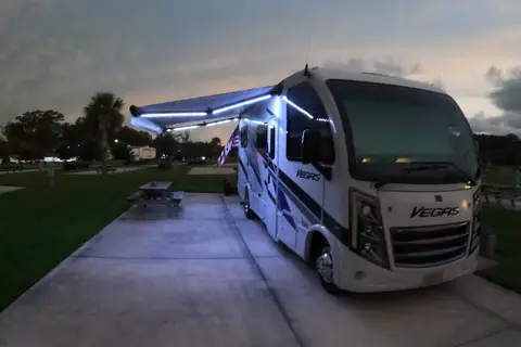 Tony's Thor Motor Coach Vegas 24.1 Class A