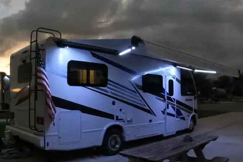 Tony's Thor Motor Coach Vegas 24.1 Class A