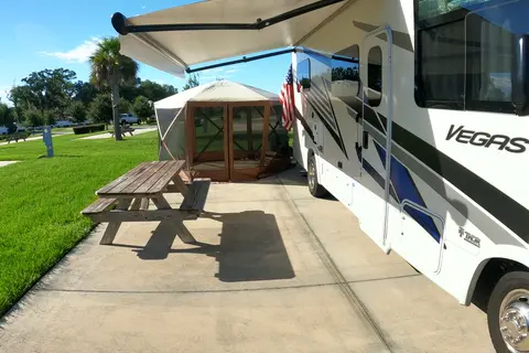 Tony's Thor Motor Coach Vegas 24.1 Class A
