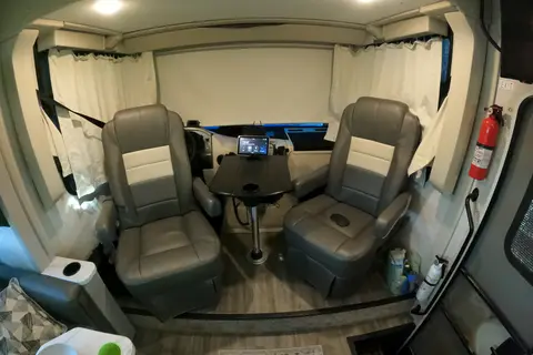 Tony's Thor Motor Coach Vegas 24.1 Class A