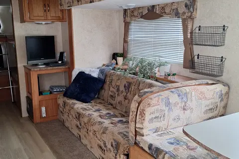 Kim's Keystone Zeppelin Travel Trailer