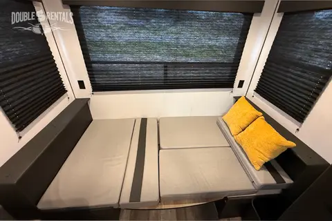 SPRINGDALE Modern & Cozy SUV Towable w/ U-Shaped Dinette