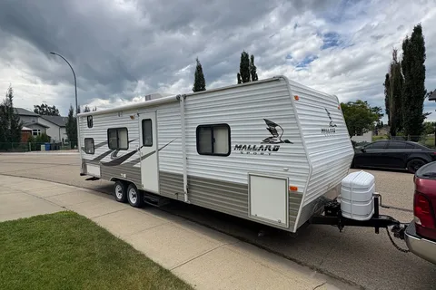 Michael's Fleetwood 28bh Mallard Sport Travel Trailer