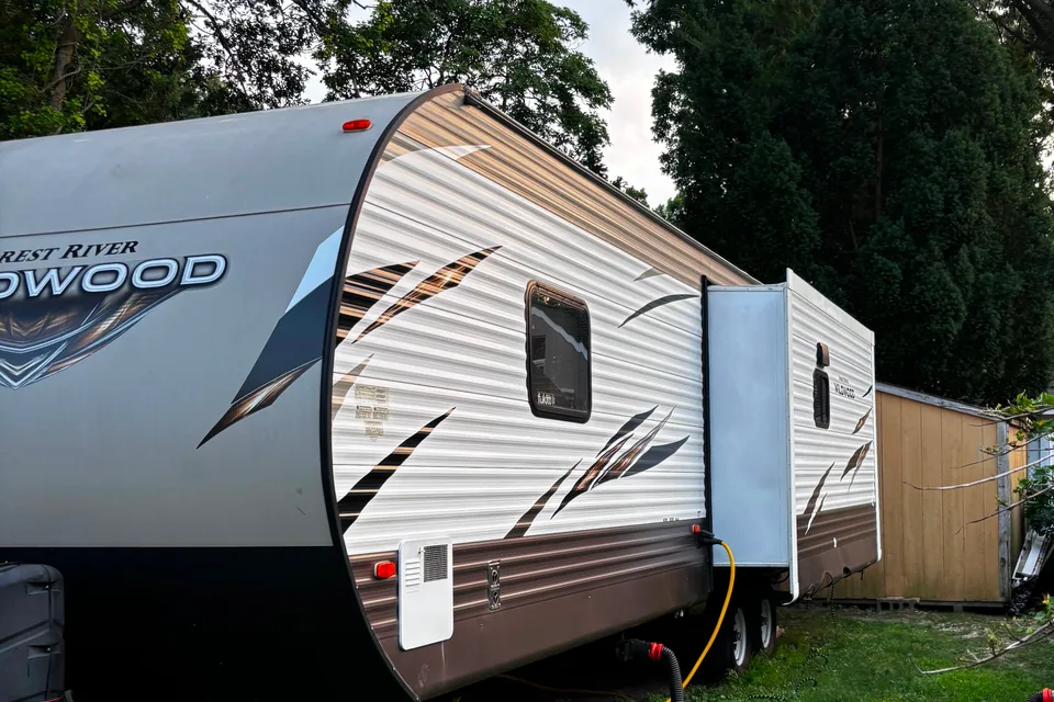 Kyle's Forest River Wildwood 27rei Travel Trailer