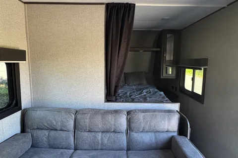 Robert's Jayco 264BH Travel Trailer