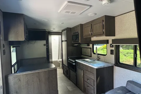 Robert's Jayco 264BH Travel Trailer