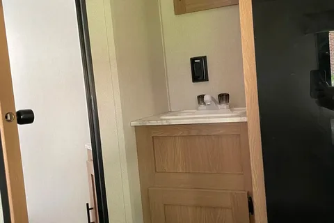 Easy Tow 26-Foot Bunkhouse