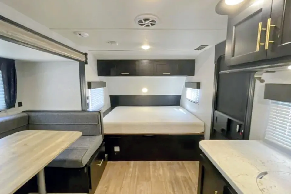 Paul's Wolf Pup 17jg Travel Trailer