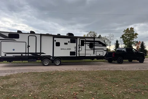 Junior's Heartland Mallard Travel Trailer