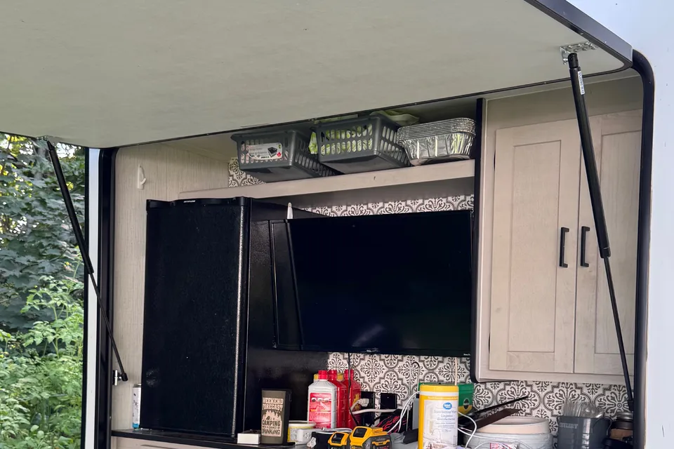 Junior's Heartland Mallard Travel Trailer