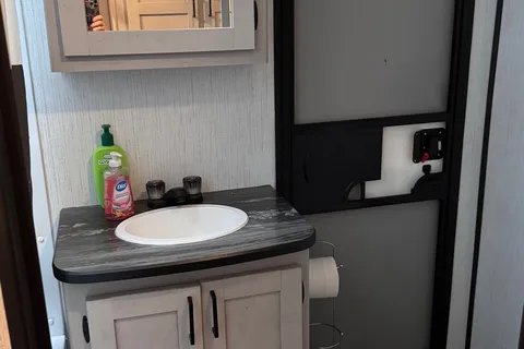 Junior's Heartland Mallard Travel Trailer