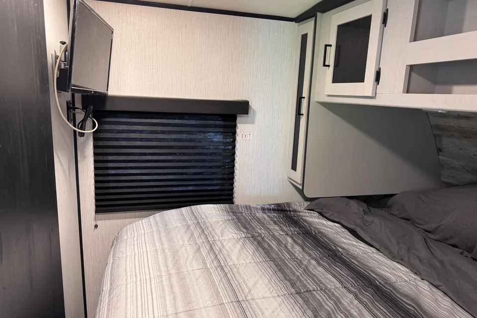 Junior's Heartland Mallard Travel Trailer