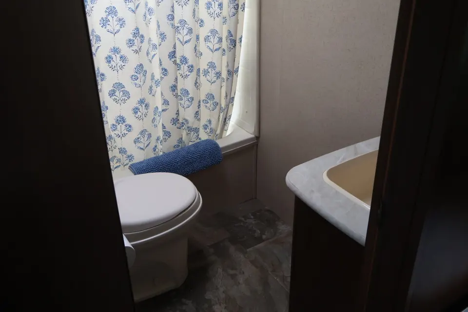 Jamie's Jayco Jayfeather Travel Trailer