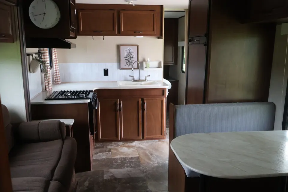 Jamie's Jayco Jayfeather Travel Trailer