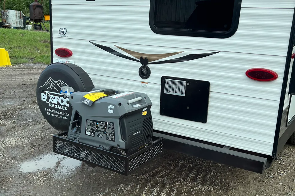 Clinton 's Jayco Jayflight Travel Trailer