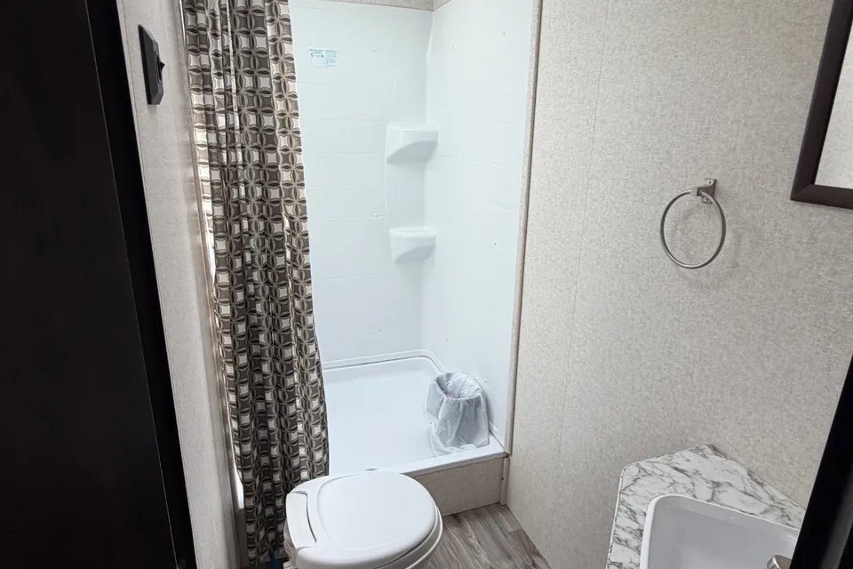 Clinton 's Jayco Jayflight Travel Trailer