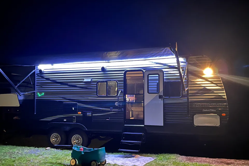 2018 Keystone Family Camper