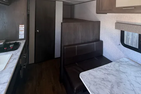 Petey's Coleman lantern 17b Travel Trailer