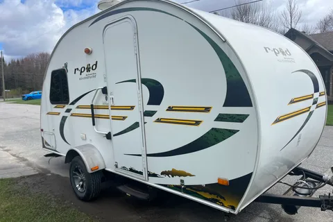 Forest River R-pod 172