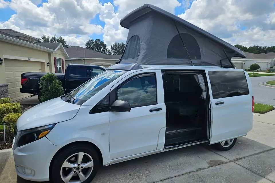 Mercedes Camper Van