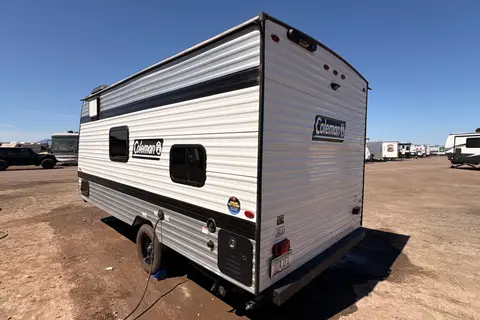 Cozy 2025 Coleman Lantern LT – Perfect Family Getaway