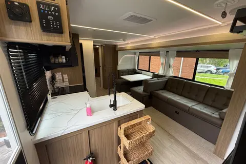 2026 Luxury Wildwood - Massive Kids' Bunkhouse Suite & Outdoor Kitchen - Delivery Only!