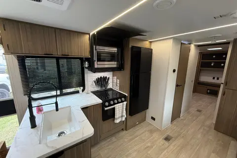 2026 Luxury Wildwood - Massive Kids' Bunkhouse Suite & Outdoor Kitchen - Delivery Only!