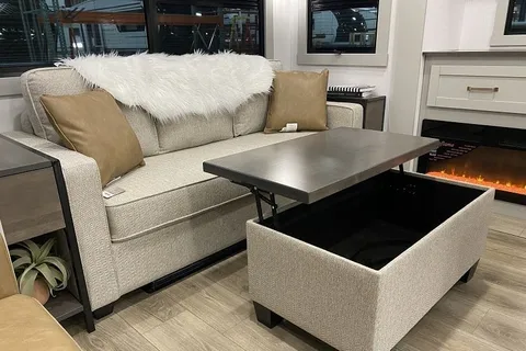Brinkley Z 3610 2024 | Selette à Louer/Fifth Wheel for Rent| Rabais Longs Séjours/Long Stay Rebate