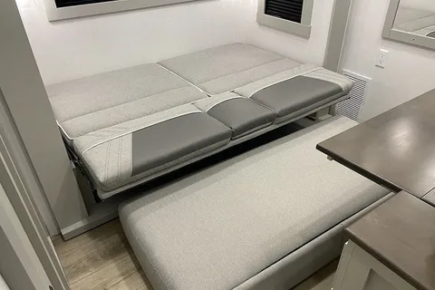 Brinkley Z 3610 2024 | Selette à Louer/Fifth Wheel for Rent| Rabais Longs Séjours/Long Stay Rebate