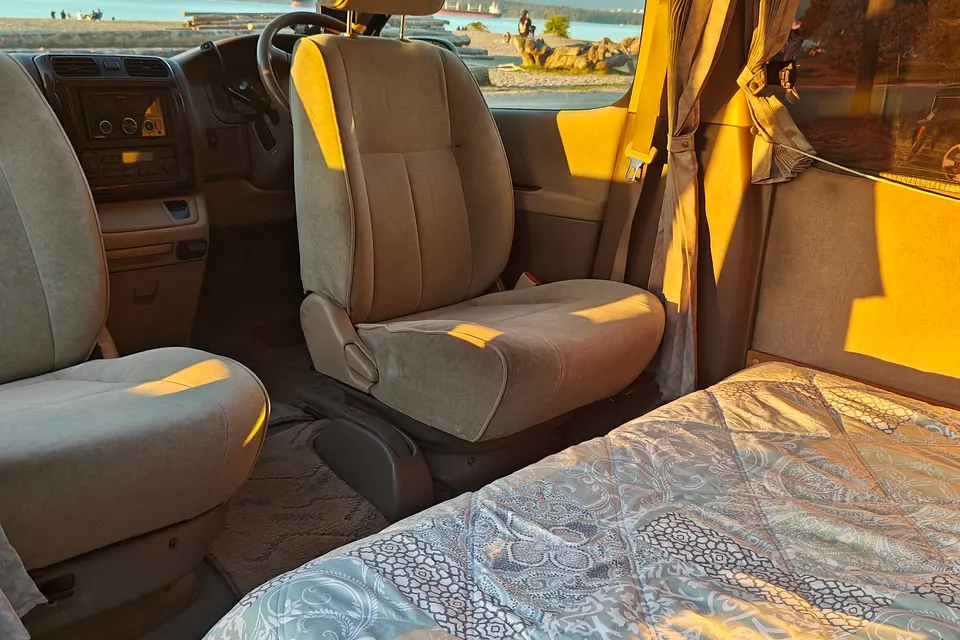 HiAce Ventura