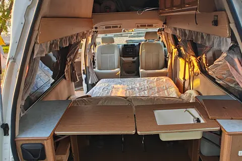 HiAce Ventura