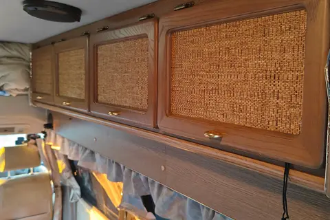 HiAce Ventura