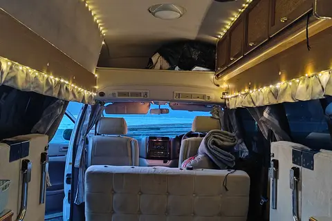 HiAce Ventura