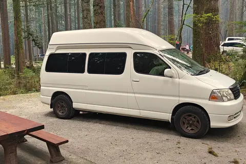 HiAce Ventura