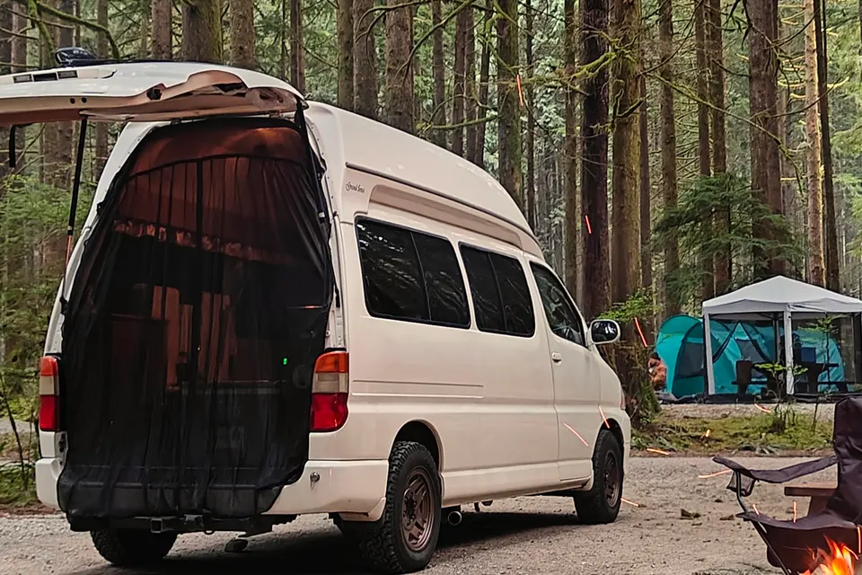 HiAce Ventura