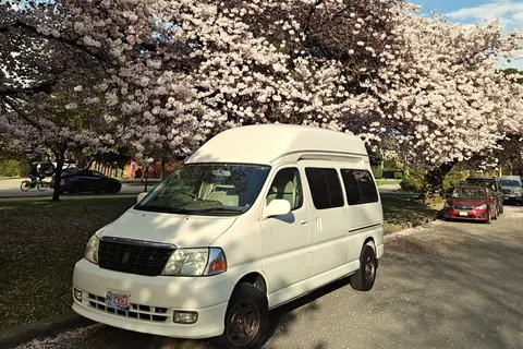 HiAce Ventura