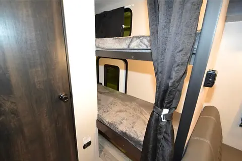 Jessie's Starcraft Travel Trailer