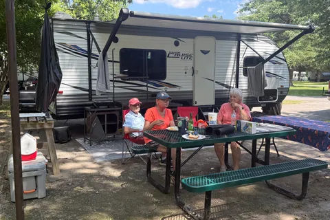 Travelbug adventures - Forest River Salem ultra lite