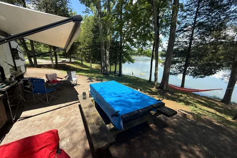 Travelbug adventures - Forest River Salem ultra lite