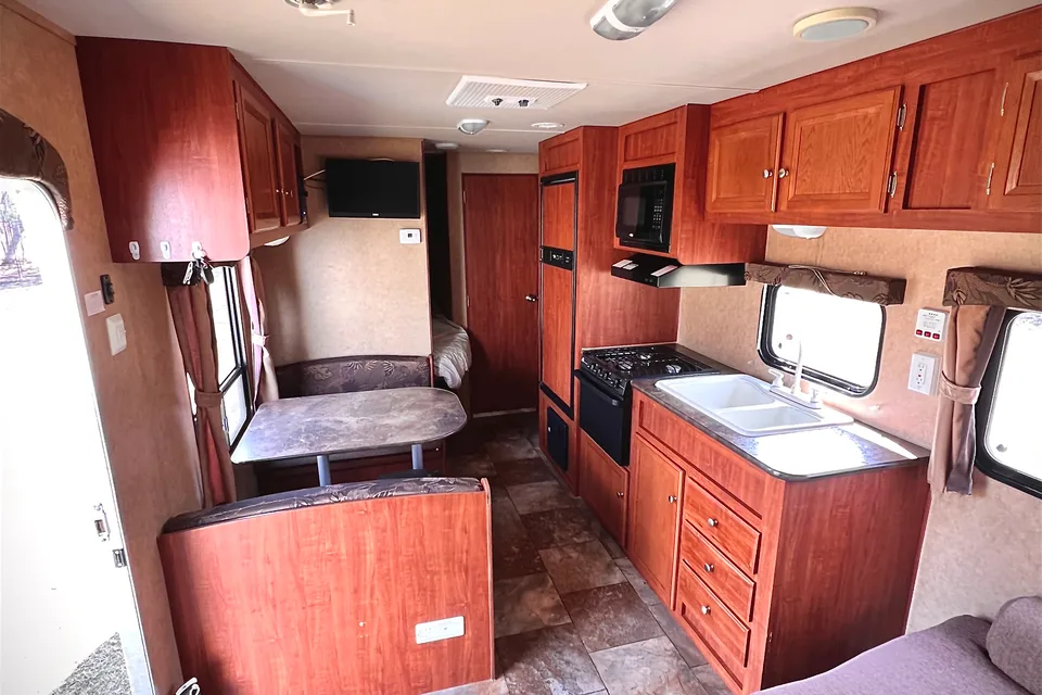 Melissa's 2013 Jayco 264 BH Travel Trailer