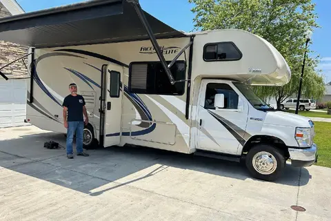 Ryan's Thor Motor Coach Freedom Elite 26HE Class C