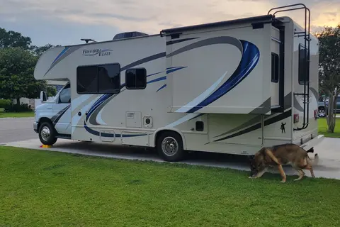 Ryan's Thor Motor Coach Freedom Elite 26HE Class C