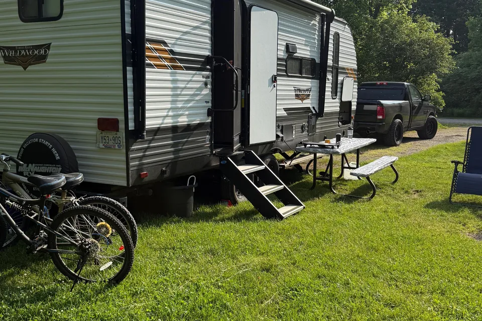 Ray's Forest River Wildwood Travel Trailer