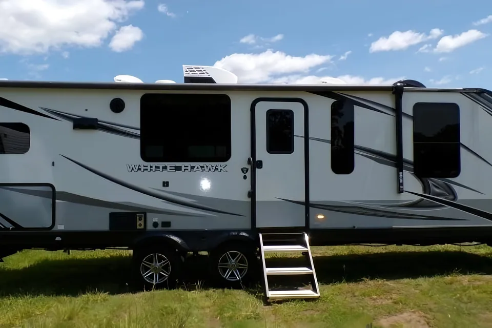 Andre's Jayco Whitehawk 27RK Travel Trailer