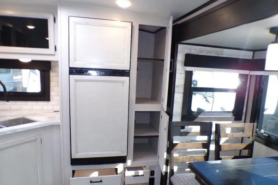Andre's Jayco Whitehawk 27RK Travel Trailer
