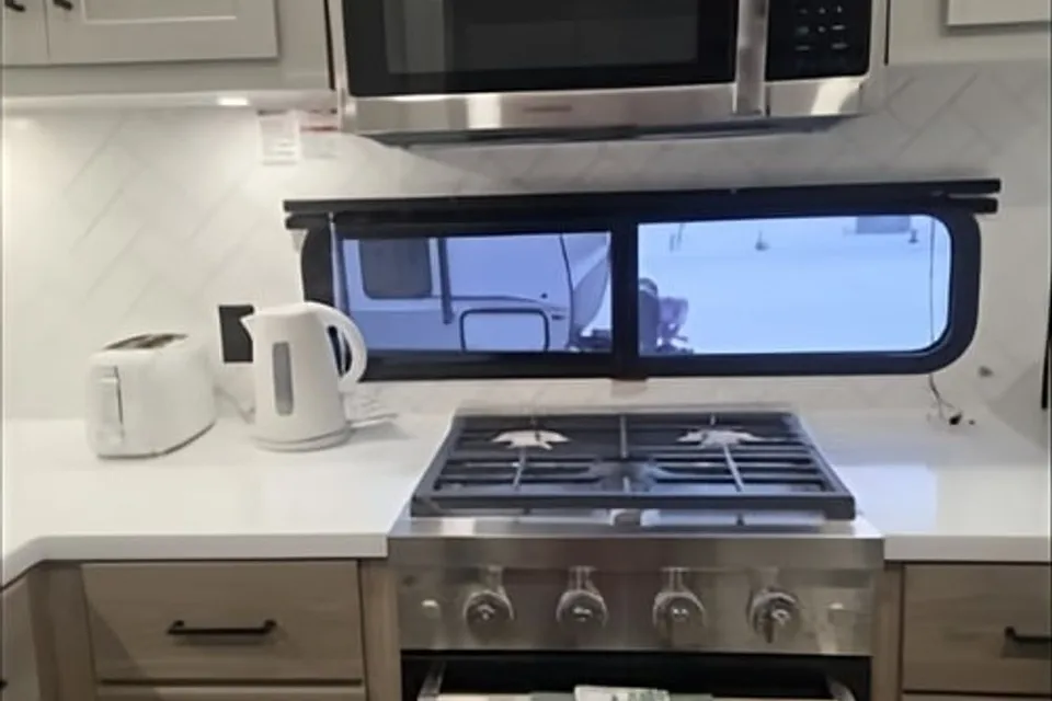Allan's  Rural Park Model RV