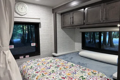 2025 Coastal Odyssey Entegra Odyssey SE 22C | Vancouver & Tofino Ready
